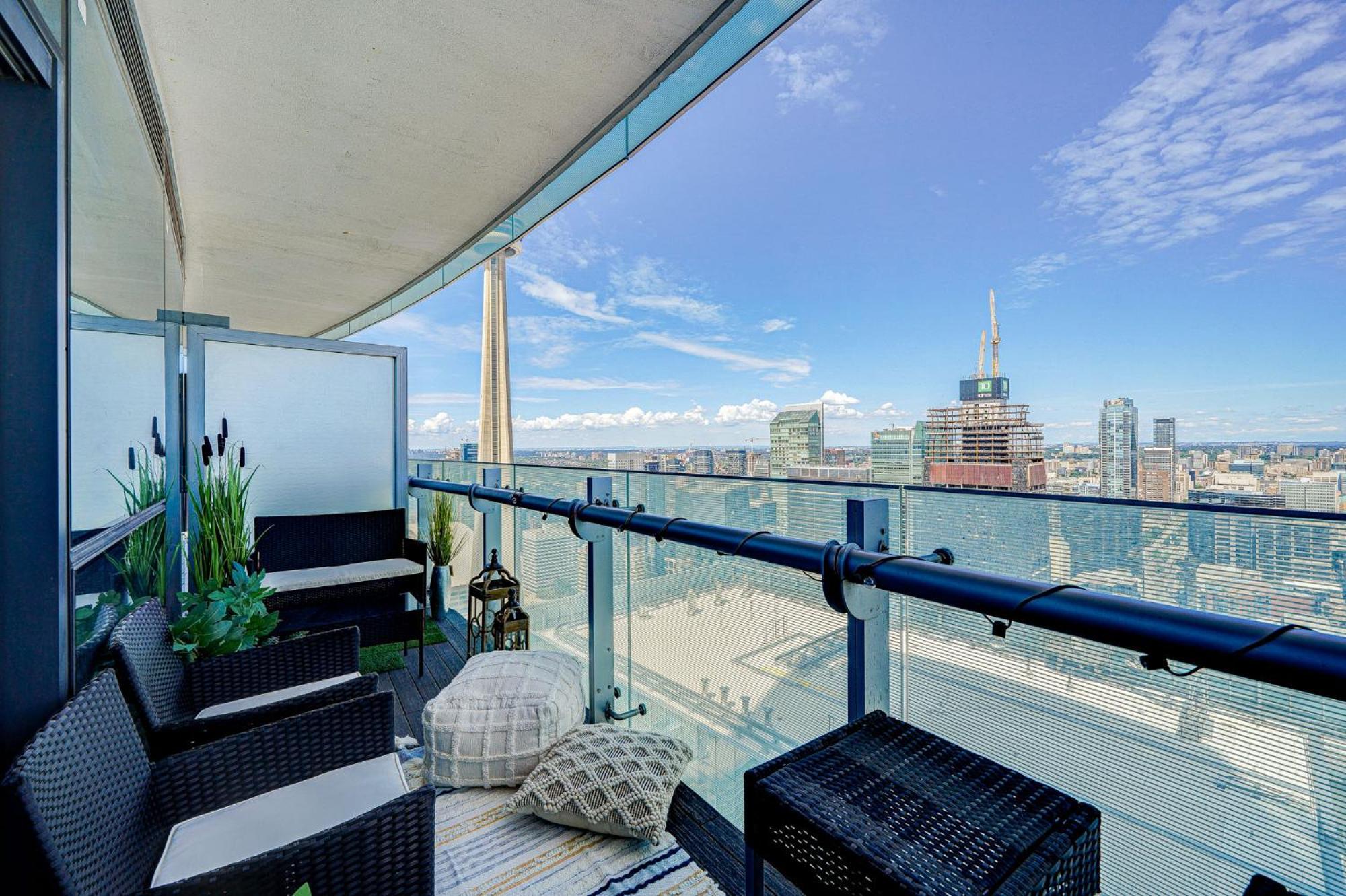 Skytree - Modern Rusty Condo Close To Union Station In Heart Of Downtown Toronto Exterior photo